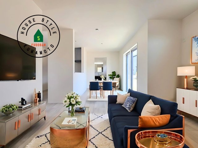 熊本市東区秋津1丁目第1-3棟（1号棟）の居間・リビング|明るく開放的なリビングダイニングは豊かな陽光が注ぎ込み、やすらぎの空間を演出してくれます。ご家族で楽しいひとときをお過ごし下さい。※家具はCGを合成したものです。