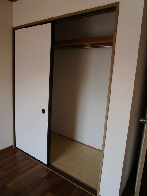 ＬＯＴＵＳ　ＶＩＥＷ大岡Ｂ棟の収納