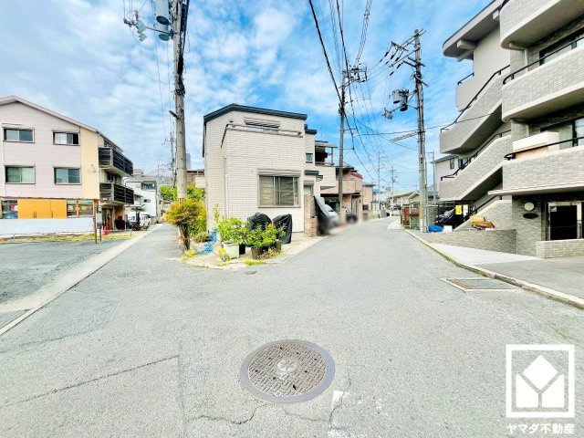 アンビル竹田の周辺