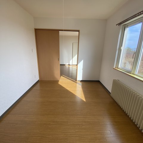 エトワール若山の洋室