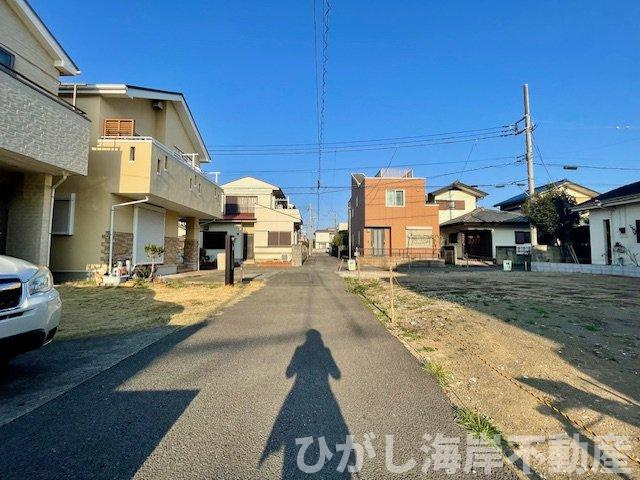 平塚市虹ケ浜　売地の前面道路含む現地写真|前面道路