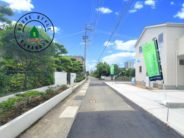 熊本市南区御幸笛田1丁目第2-3棟（3号棟）の前面道路含む現地写真|前面道路です。