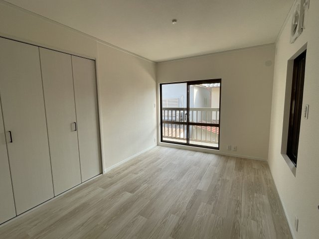 【中古戸建】向日市森本町石田「向日町駅」4LDKの洋室|2階　洋室6帖