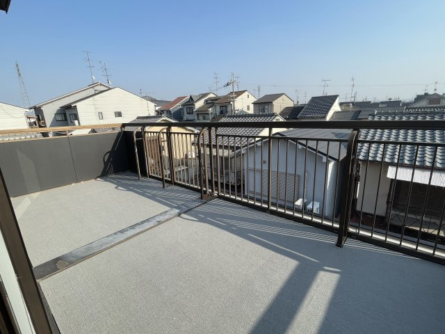 【中古戸建】向日市森本町石田「向日町駅」4LDKのバルコニー|3階　ルーフバルコニー