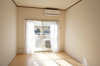 【洋室】 | エムズリレア