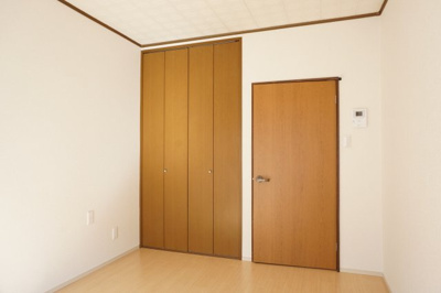 【洋室】 | エムズリレア