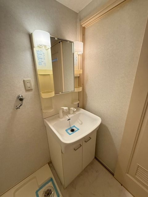 プライマリー久留米津福駅前の洗面所