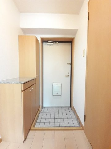 アプロ－ズの玄関|玄関です