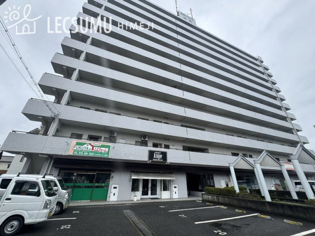 ネオハイツ今宿Ｂ棟の外観