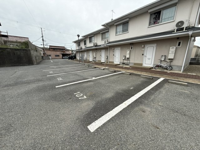 ＪＡメゾンしばまちＢの駐車場