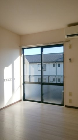 エクセル岸　Aの居間・リビング