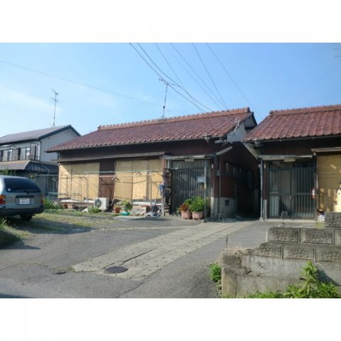 則武本畠貸家の外観