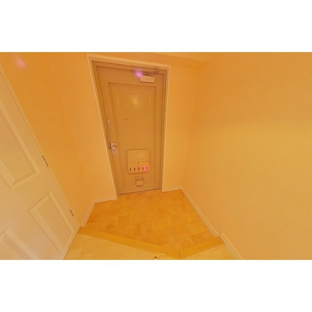 コーポソウミヤの玄関