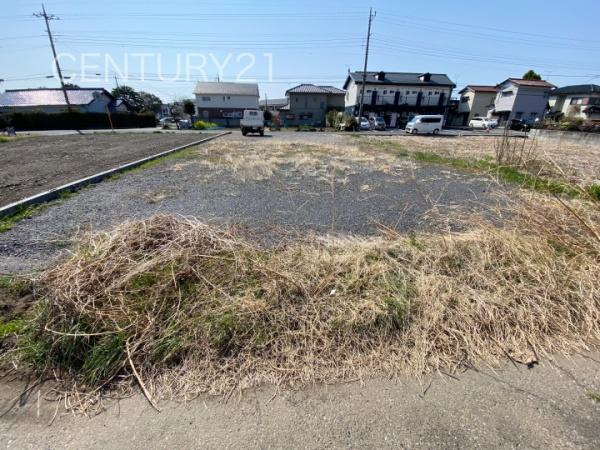 伊勢崎市八斗島町土地の前面道路含む現地写真