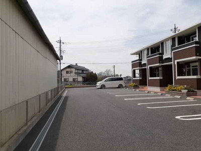 【駐車場】 | ベラルーチェ