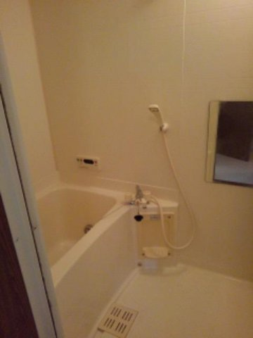 エトワ－ル弐番館の浴室