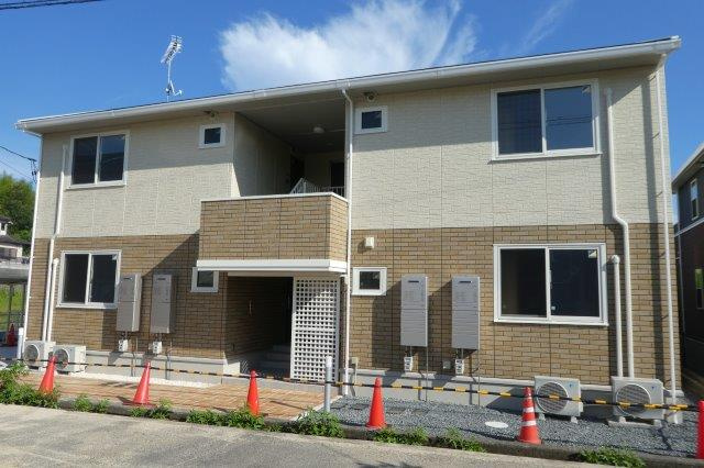 ベルフラワーの外観