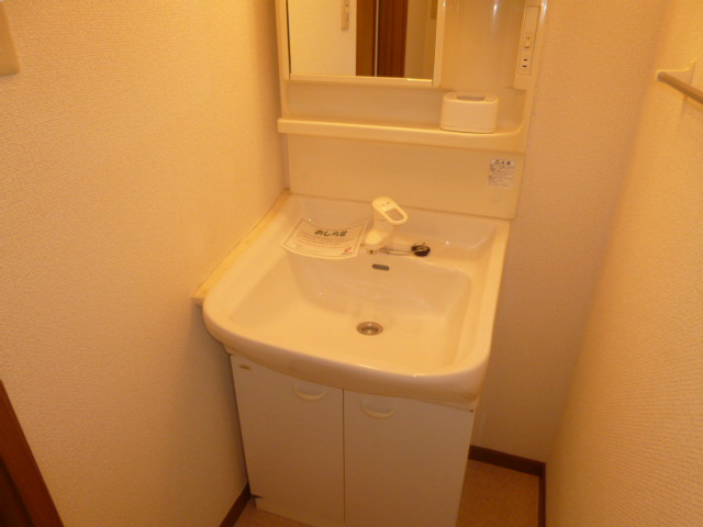 ファミールＦＵＪＩ　Ａの独立洗面台