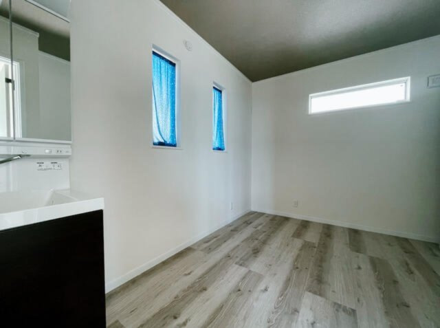 小田原市国府津オーシャンビュー戸建の洋室