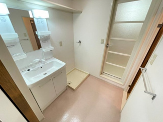 【独立洗面台】 | ガーデンヒルズ | 使いやすい独立洗面台です