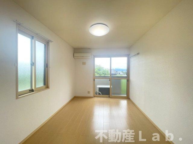 エーデルハイムの居間・リビング