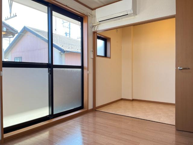 ルミエール　シャトーの内装|洋室