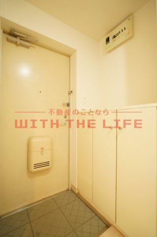 メゾンド・プレザージュ【キャッシュバック対象物件】の玄関|落ち着いた玄関です