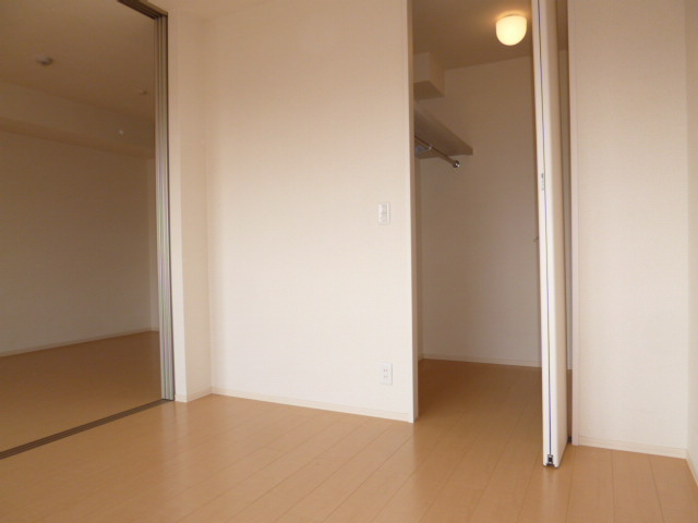 クレイドル浜町の寝室|洋室