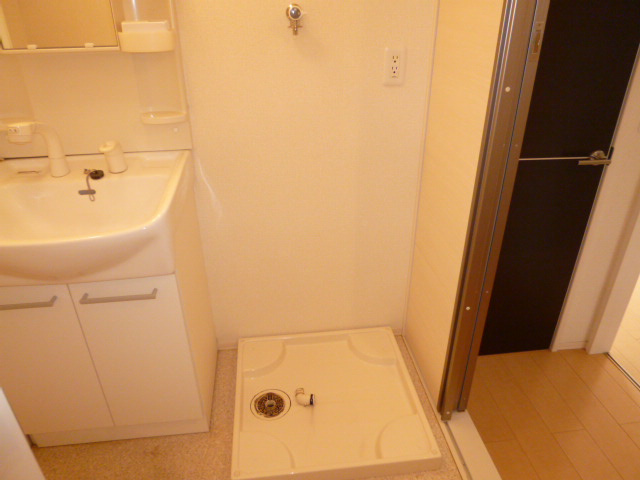 クレイドル浜町のその他|洗濯機置き場