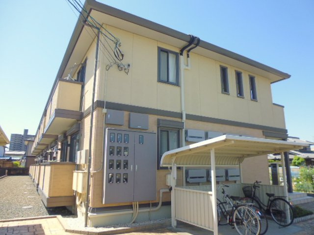 クレイドル浜町の外観