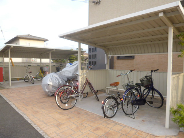 クレイドル浜町のその他共用部分|自転車置き場