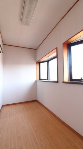 多聞台2丁目戸建の内装