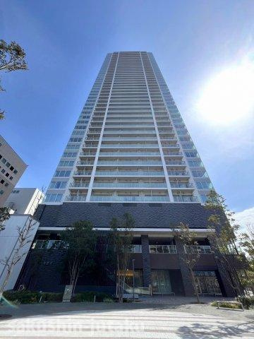 津田沼ザ・タワー高層階の外観|津田沼ザ・タワー４２階部分　大規模免震タワーレジデンス　
