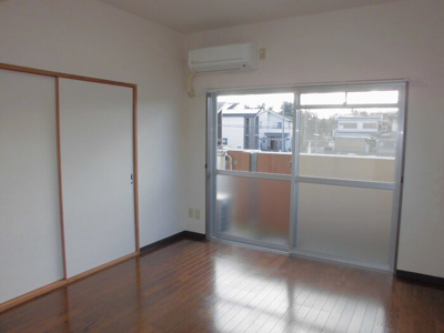 【居間・リビング】 | コンフォート・ヴィラ | リビング