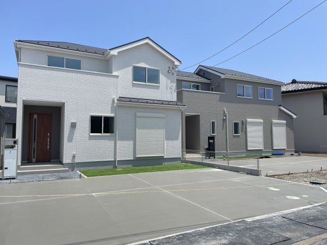 高崎市新町24-1期（全5棟）4号棟の前面道路含む現地写真