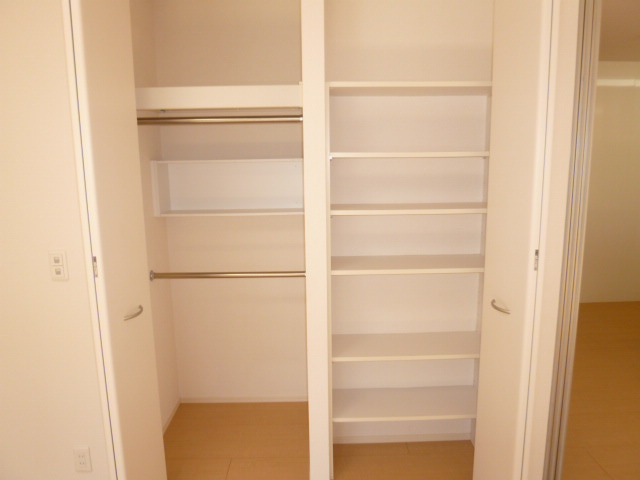 シャルムＢの収納