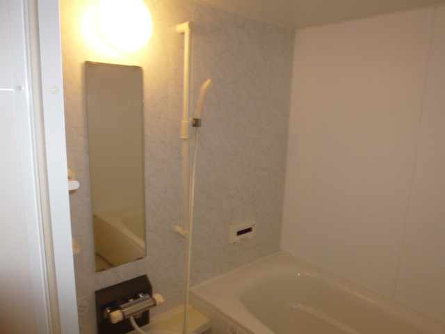 シャルムＢの浴室