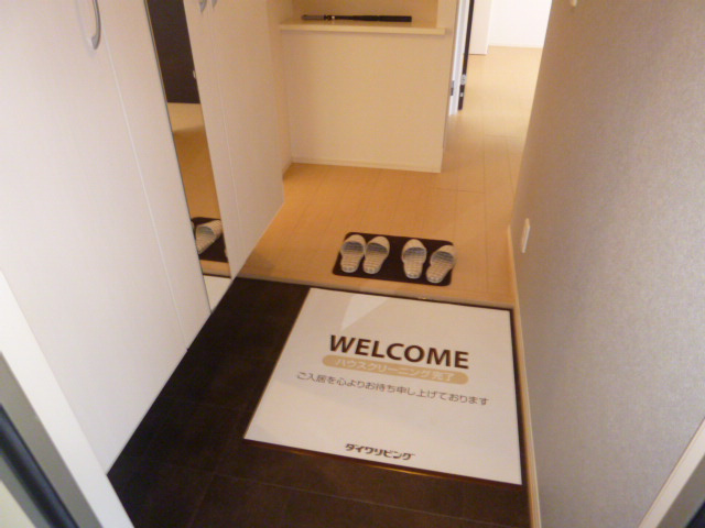 シャルムＢの玄関