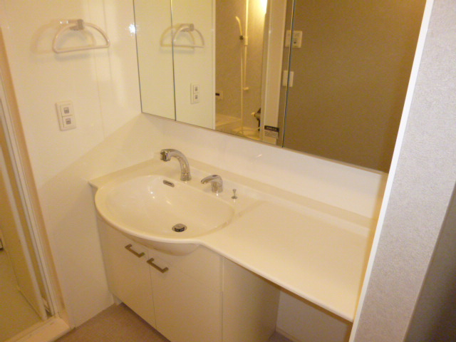 シャルムＢの洗面所|洗髪洗面化粧台