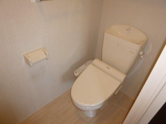 シャルムＢのトイレ|温水洗浄便座