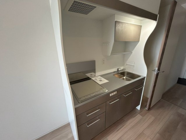 セレニテ難波ミラク参番館のキッチン