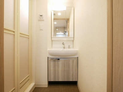 【洗面所】 | ララプレイス天王寺シエロ | 独立洗面台あり、毎朝おしゃれに忙しい女性の方におすすめです