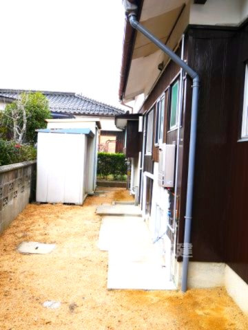 桜畠５丁目防長宅建借家の収納