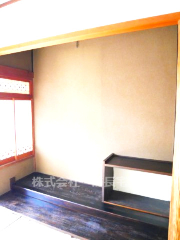 桜畠５丁目防長宅建借家の収納