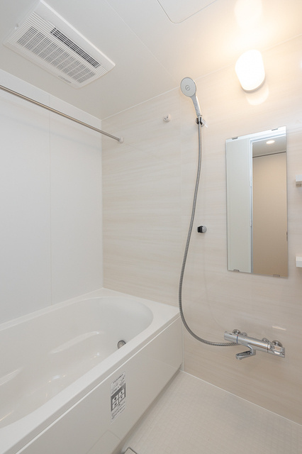 ＲＪＲプレシア東十条ガーデンの浴室|※写真は同タイプ住戸です。