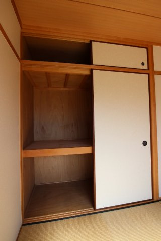 サンシャイン小林の収納
