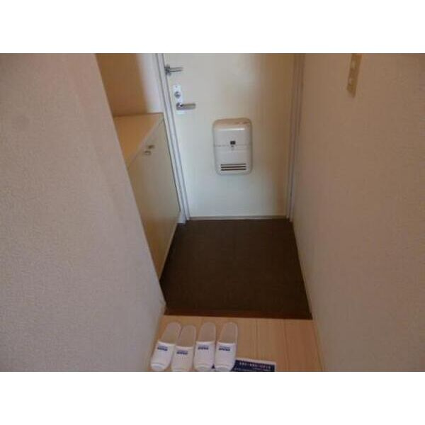 ベルトピア西明石7の玄関