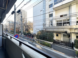 【展望】 | ２階からのバルコニーです。【湯島台レジデンス】