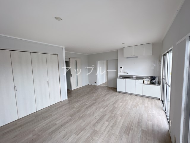 プリミエール林島の居間・リビング