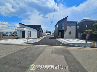 【前面道路含む現地写真】 | 前面道路含む現地写真